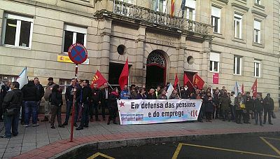 2016-12-14 asemblea concentracion  Ourense 0001.jpg